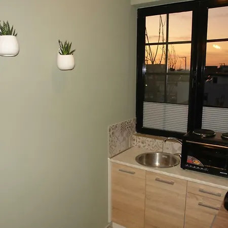 Green Close To Port&center - Parking Appartement *